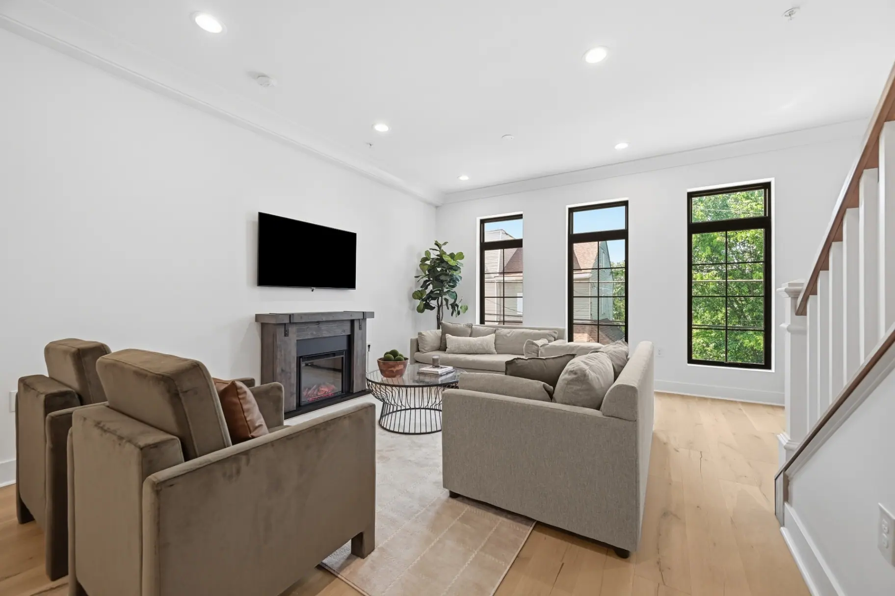 How Many Photos Should a Listing Actually Have?